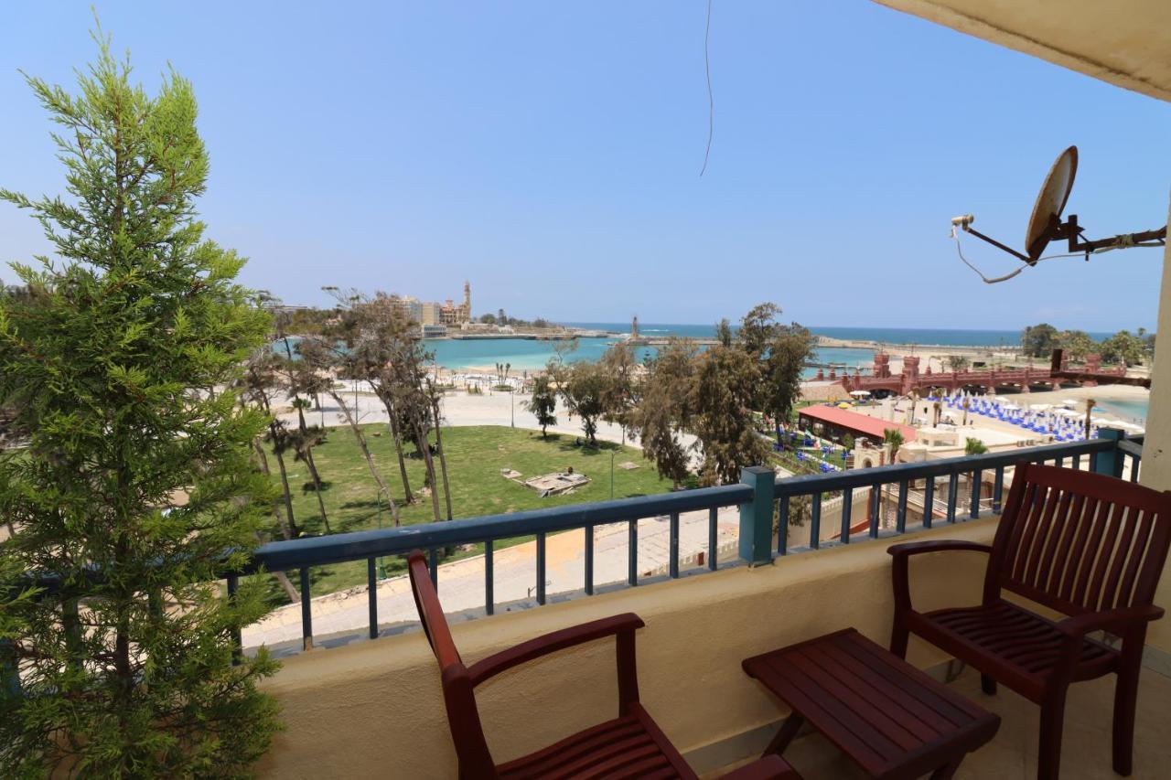 Beach Luxury Mamoura Private Beach อเล็กซานเดรีย ภายนอก รูปภาพ