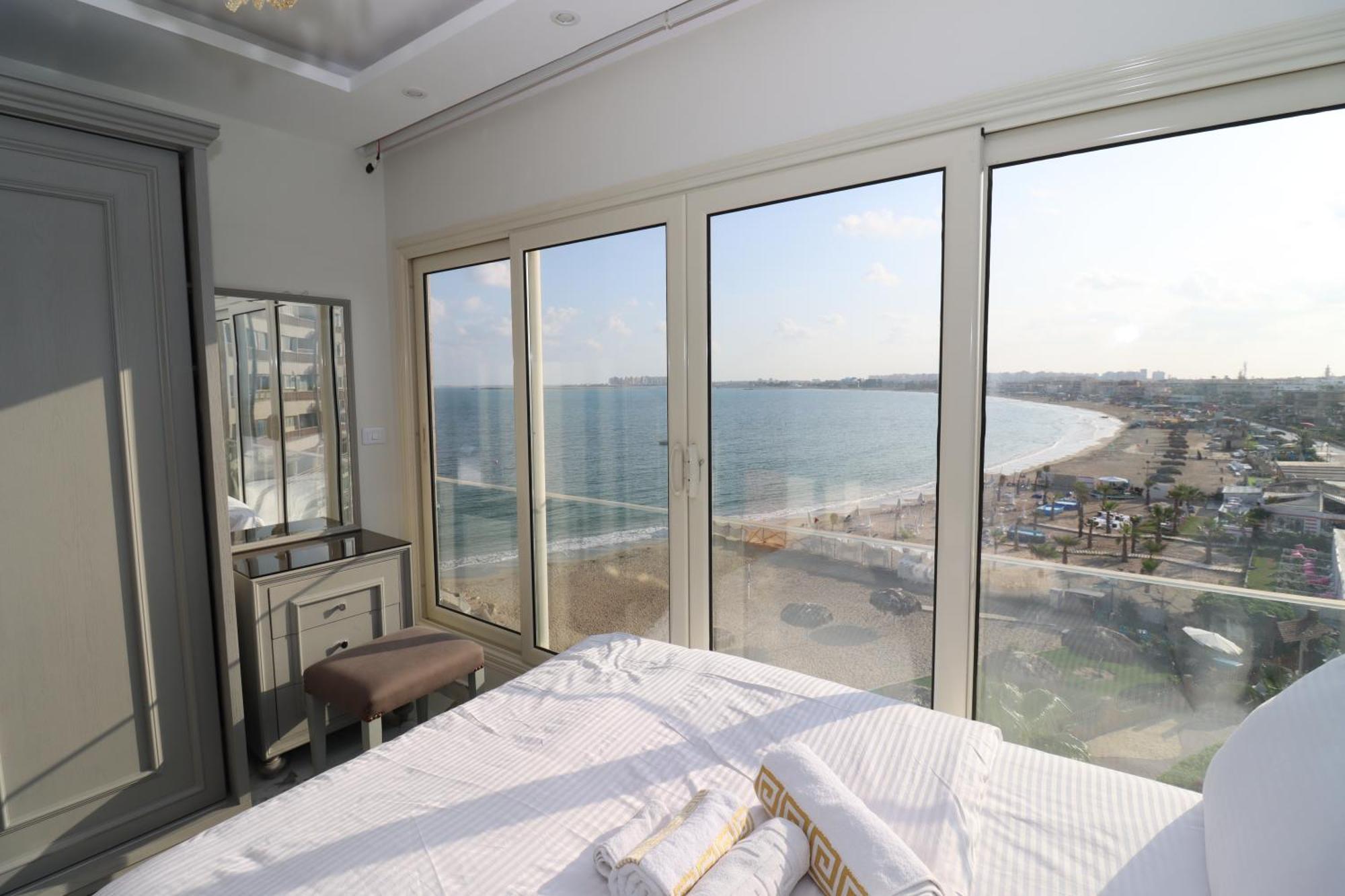 Beach Luxury Mamoura Private Beach อเล็กซานเดรีย ภายนอก รูปภาพ